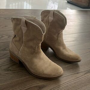 Primadonna Vintage Cowboy Boots